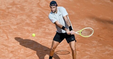 Tennis Atp Tournoi De Kitzb Hel Berrettini Sort Kotov