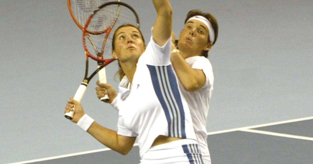 Miriam Oremans & Kristie Boogert, Fed Cup, 2003