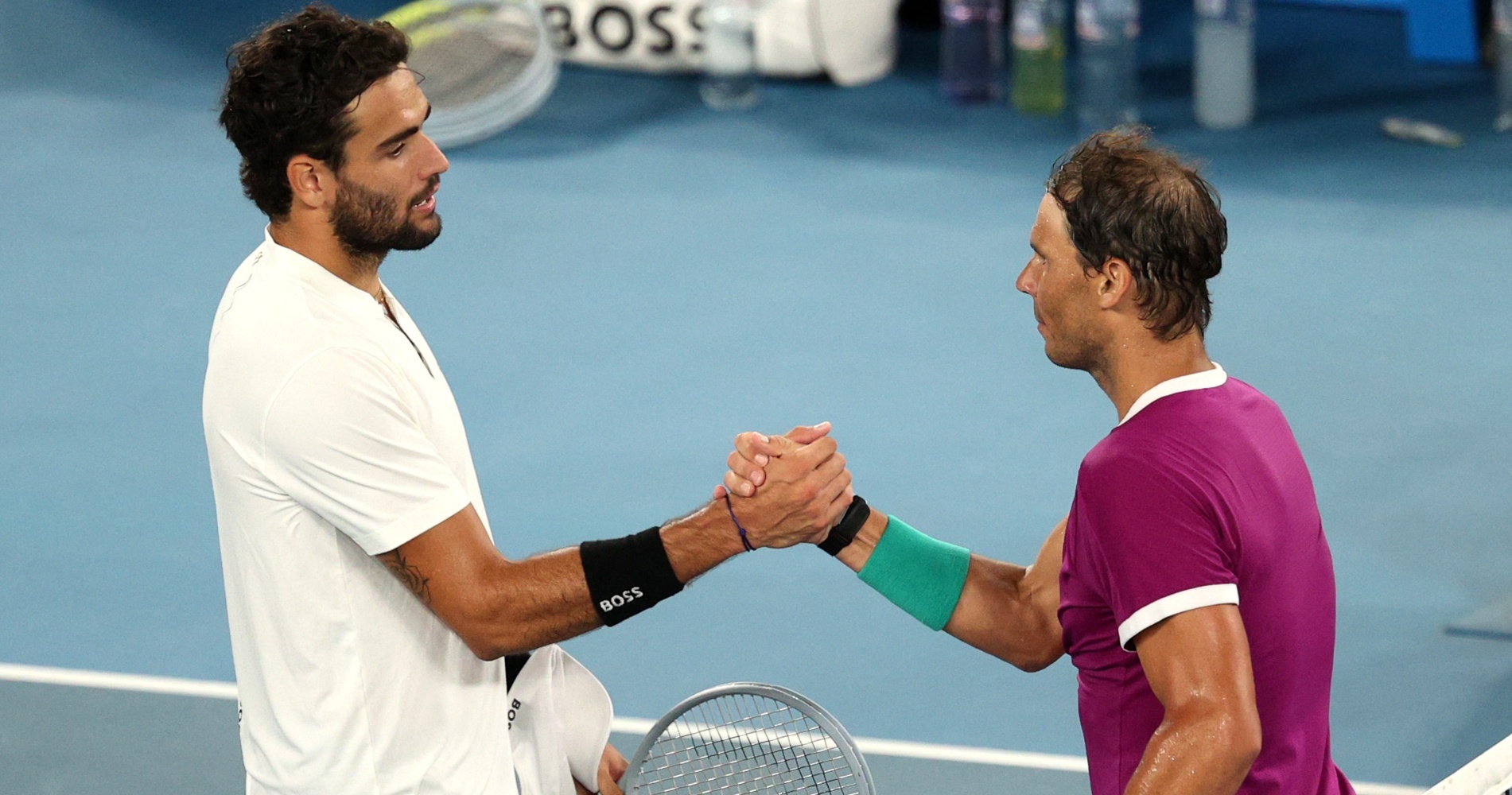 Berrettini-Nadal handshake