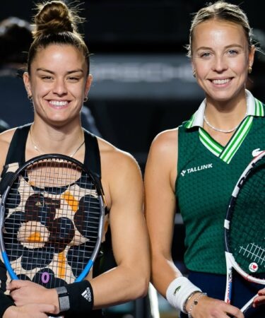 Maria Sakkari and Anett Kontaveit WTA Finals 2021