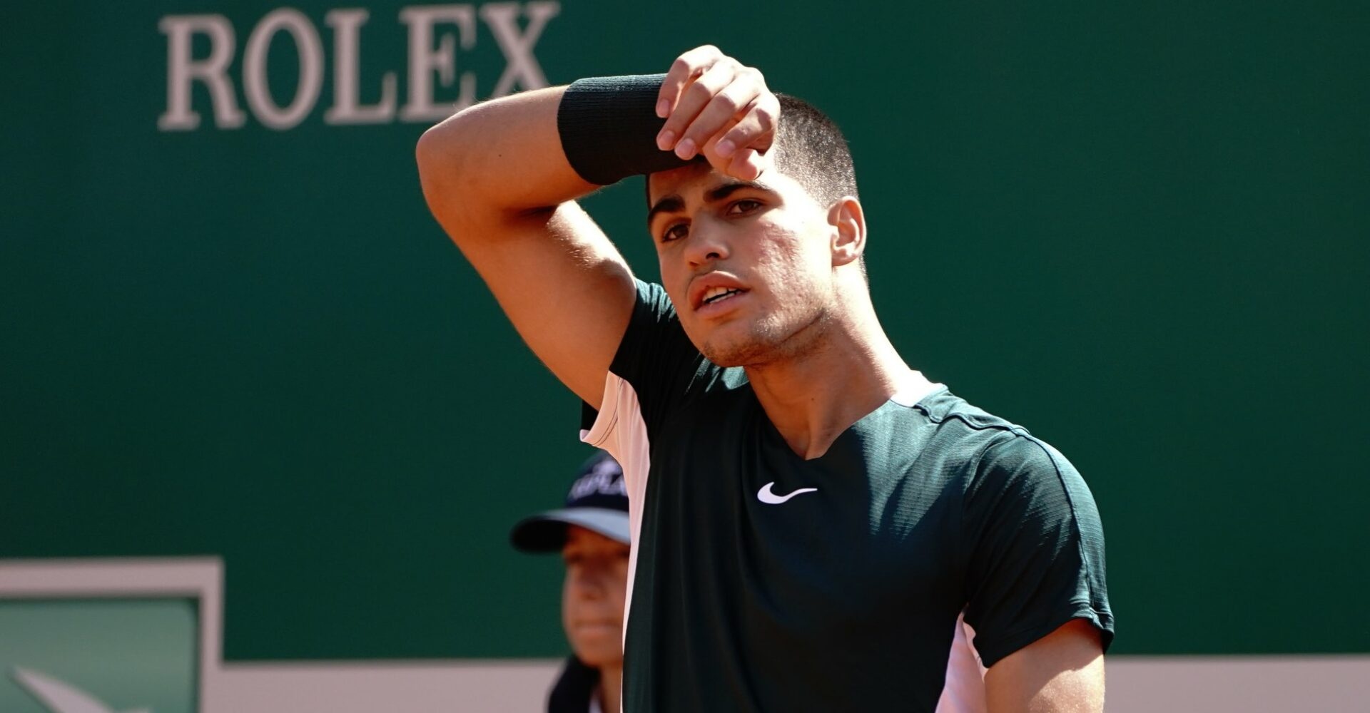 Tennis Alcaraz suffers just third defeat of the year