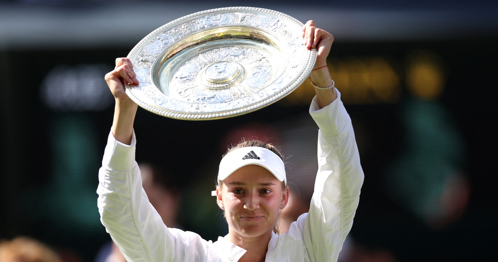 Elena Rybakina vainqueure de Wimbledon 2022