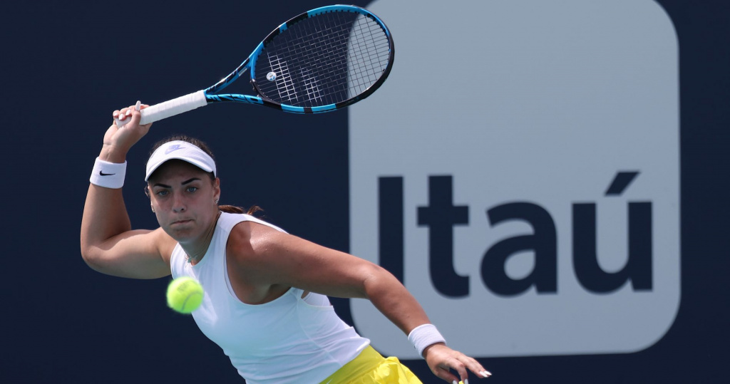 Tennis, WTA Rouen Open 2022 Konjuh knocks out Tomova