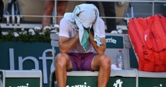 Tsitsipas_Roland-Garros_2021