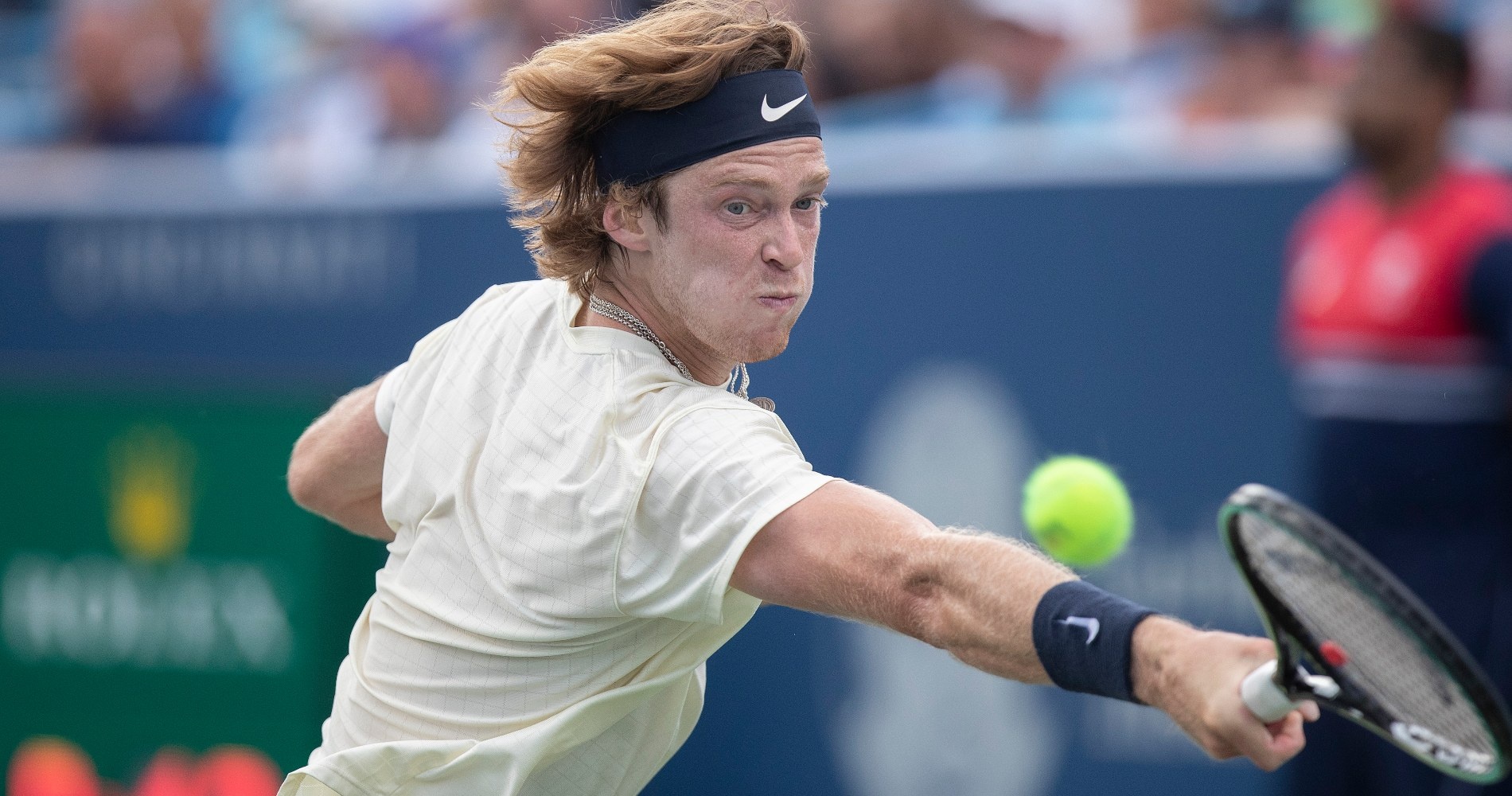 Rublev overcomes Fognini to reach Cincinnati third round