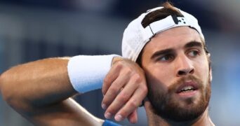 Karen Khachanov in 2021 (Panoramic)