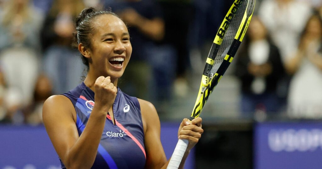 Leylah Annie Fernandez of Canada celebrates.