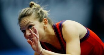 Romania's Simona Halep celebrates after winning her round of 16 match in Linz