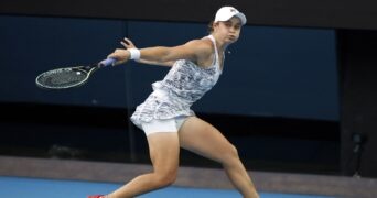 Ash Barty against Anisimova