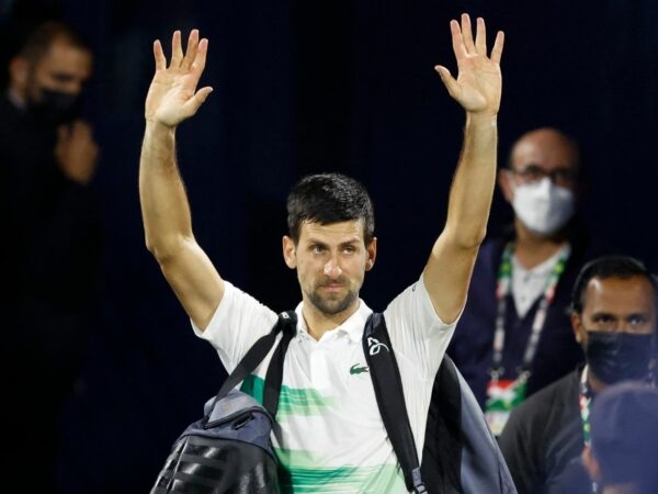 Serbia's Novak Djokovic waves to the crowd after he loses his quarter final match against Czech Republic's Jiri Vesely at the Dubai Tennis Championships