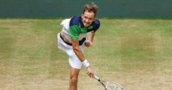 Daniil Medvedev grass 2022