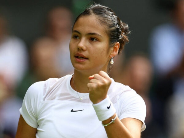 Emma Raducanu reacts during her second round match at Wimbledon 2022