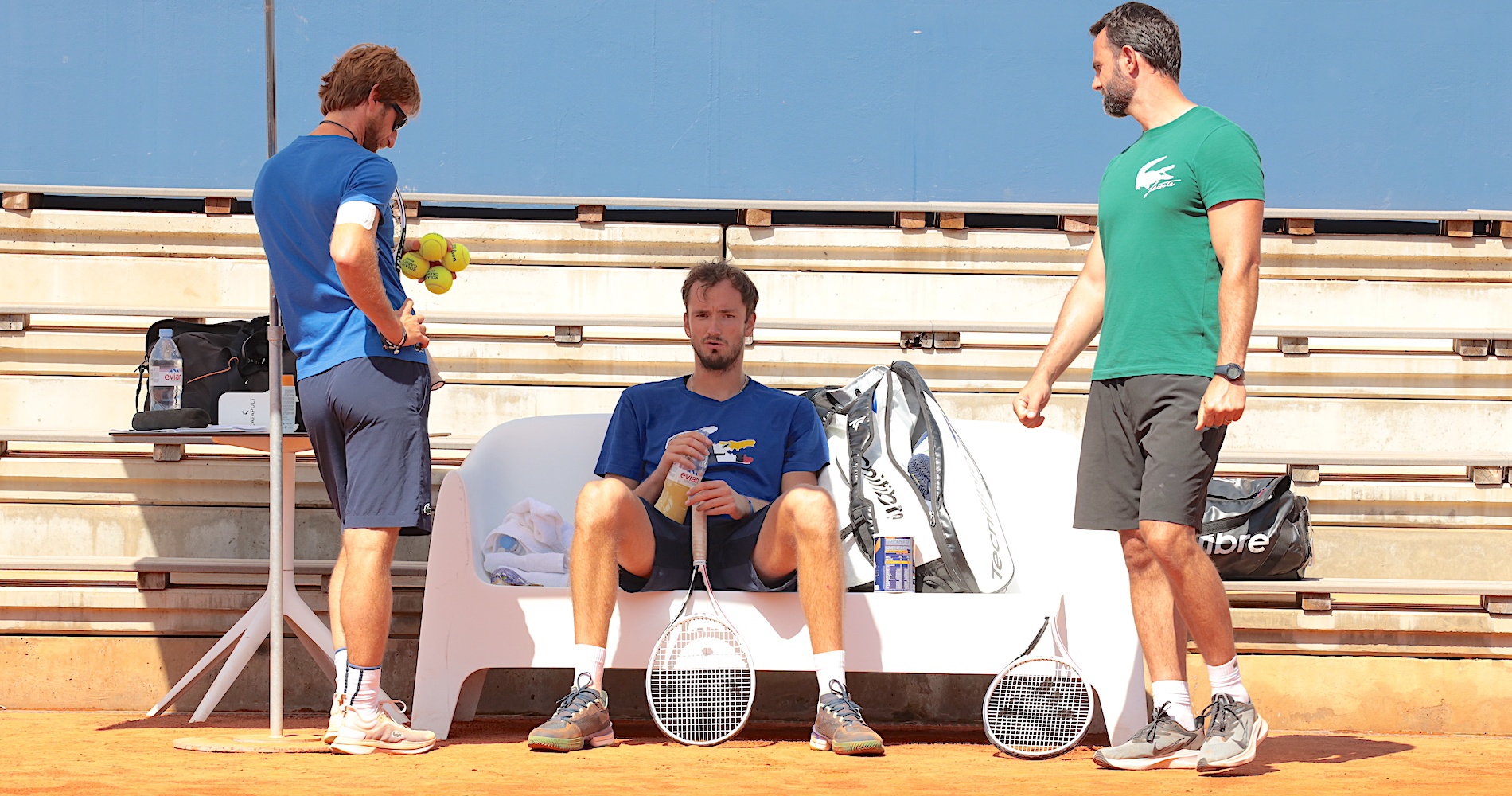 Gilles Cervara, Daniil Medvedev and Eric Hernandez, 2022