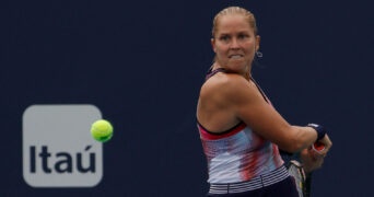 Shelby Rogers at the 2022 Miami Open