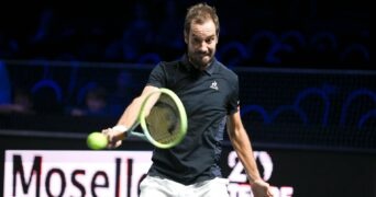 Richard Gasquet backhand