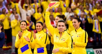 Simona Halep and the Romanian Billie Jean King Cup team in 2019