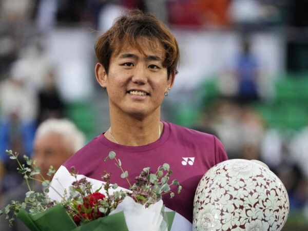 Yoshihito Nishioka