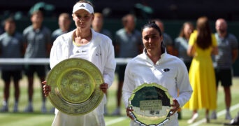 Elena Rybakina and Ons Jabeur at the 2022 Wimbledon final