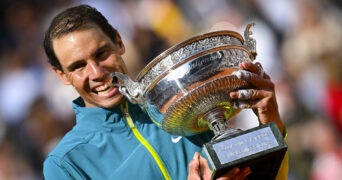 Rafael Nadal with the 2022 Roland-Garros trophy