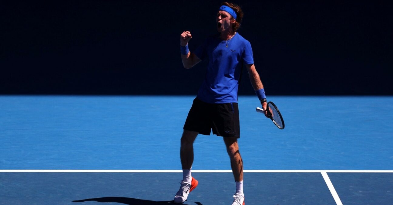 Australian Open Considers Final-Set Tiebreak