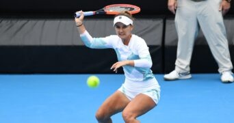 Lauren Davis at the 2023 ASB Classic