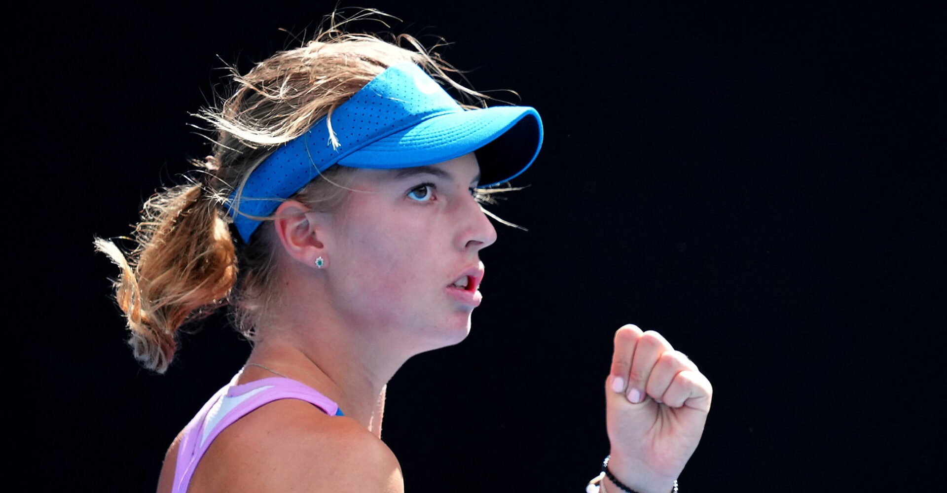 Fruhvirtova into fourth round at Australian Open - Tennis Majors