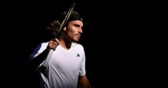 Tennis - Australian Open - Melbourne Park, Melbourne, Australia - January 27, 2023 Greece’s Stefanos Tsitsipas celebrates winning his semi final match against Russia's Karen Khachanov (AI/Reuters/Panoramic)