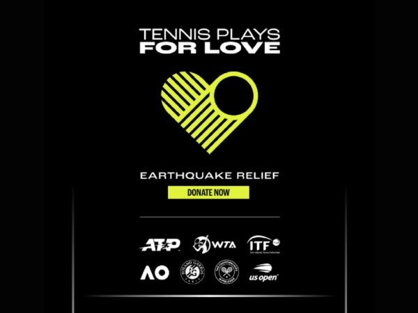Tennis Plays for Love