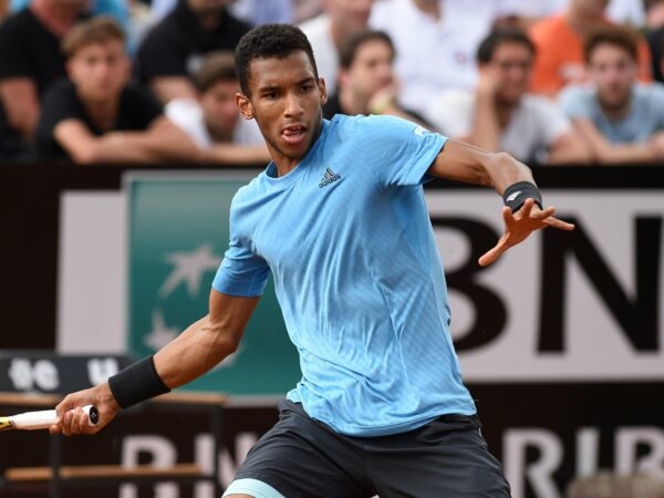 Felix Auger-Aliassime clay