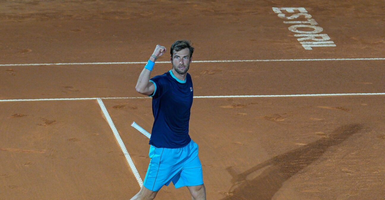 Dominic Thiem beats Ben Shelton to reach his first quarter final