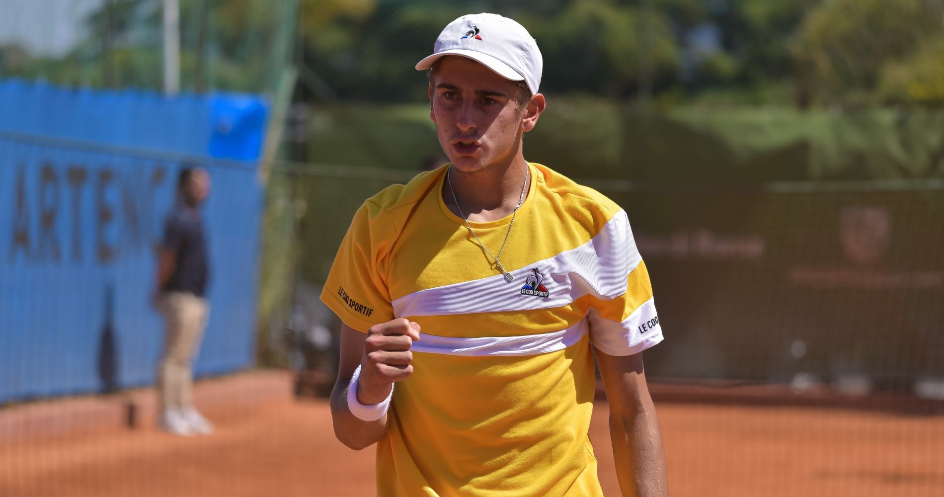 Barcelona Open Qualifier Arnaldi Advances To Second Round Tennis Majors 0274