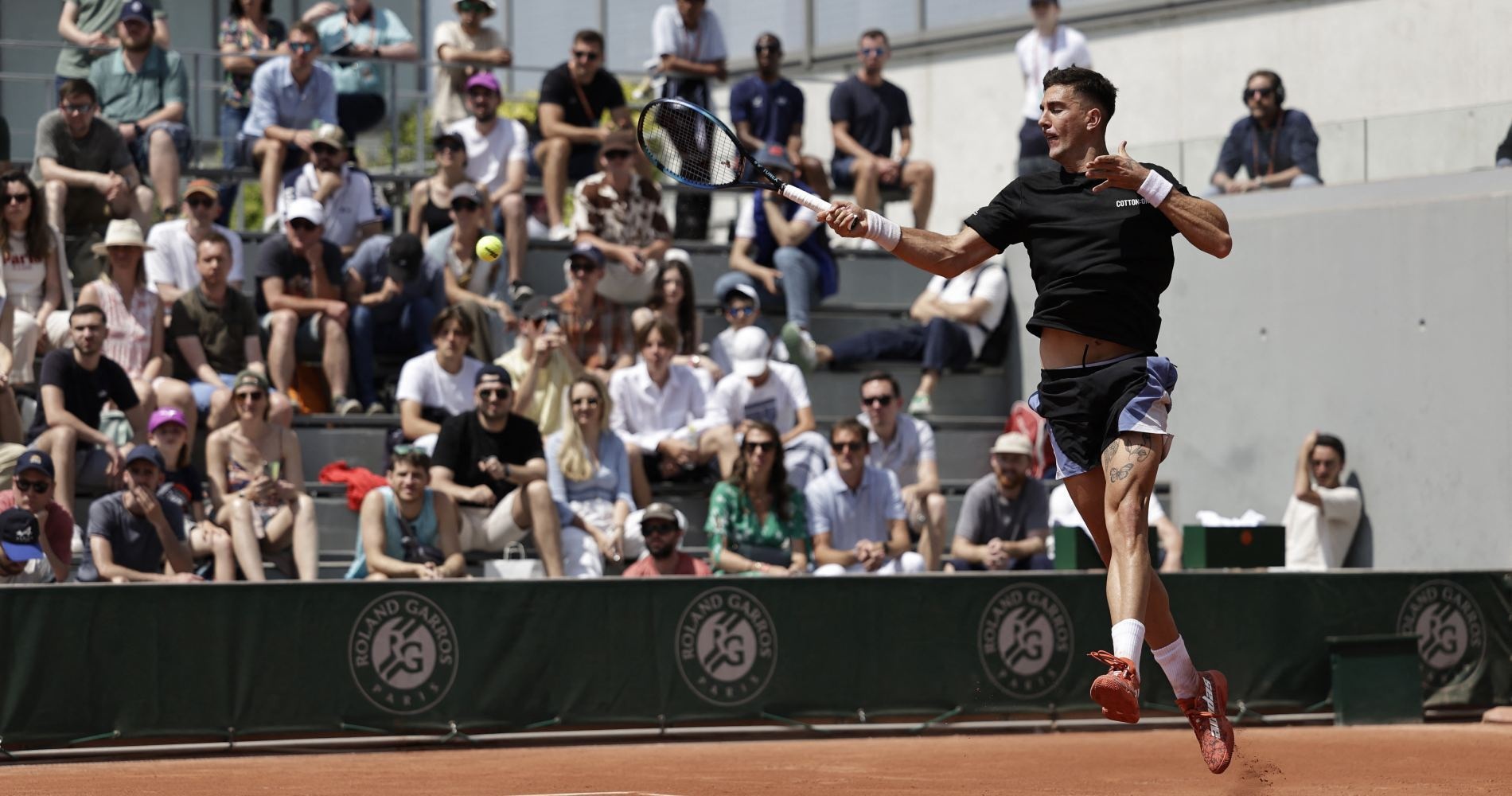 Roland-Garros: Kokkinakis upsets 20th seed Evans - Tennis Majors