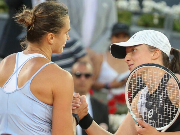 Aryna Sabalenka and Iga Świątek at the 2023 Mutua Madrid Open