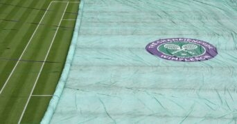 Wimbledon rain (AI/Reuters/Panoramic)