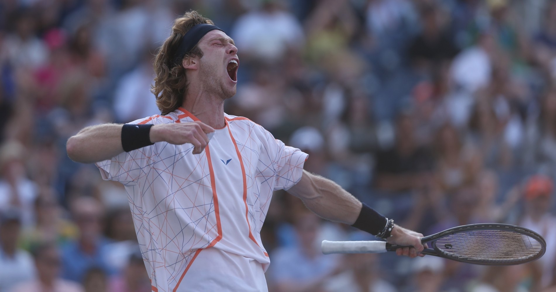 Jannik Sinner beats Andrey Rublev to set up another ATP 500 final