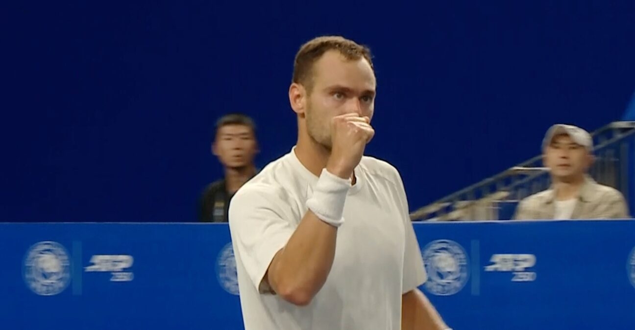 Safiullin reaches first ATP final in Chengdu