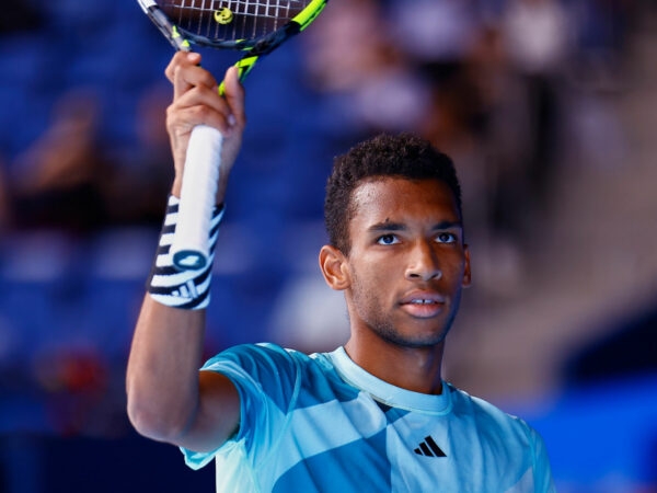 Félix Auger-Aliassime saves three match points, advances to quarter-finals  in Vienna - Tennis Canada