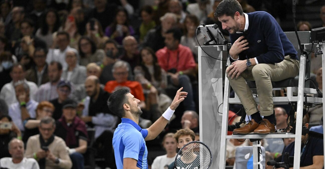 Novak Djokovic umpire Paris 2023