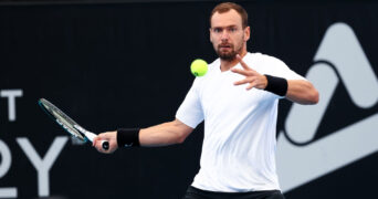 Roman Safiullin at the 2023 Adelaide International Tournament