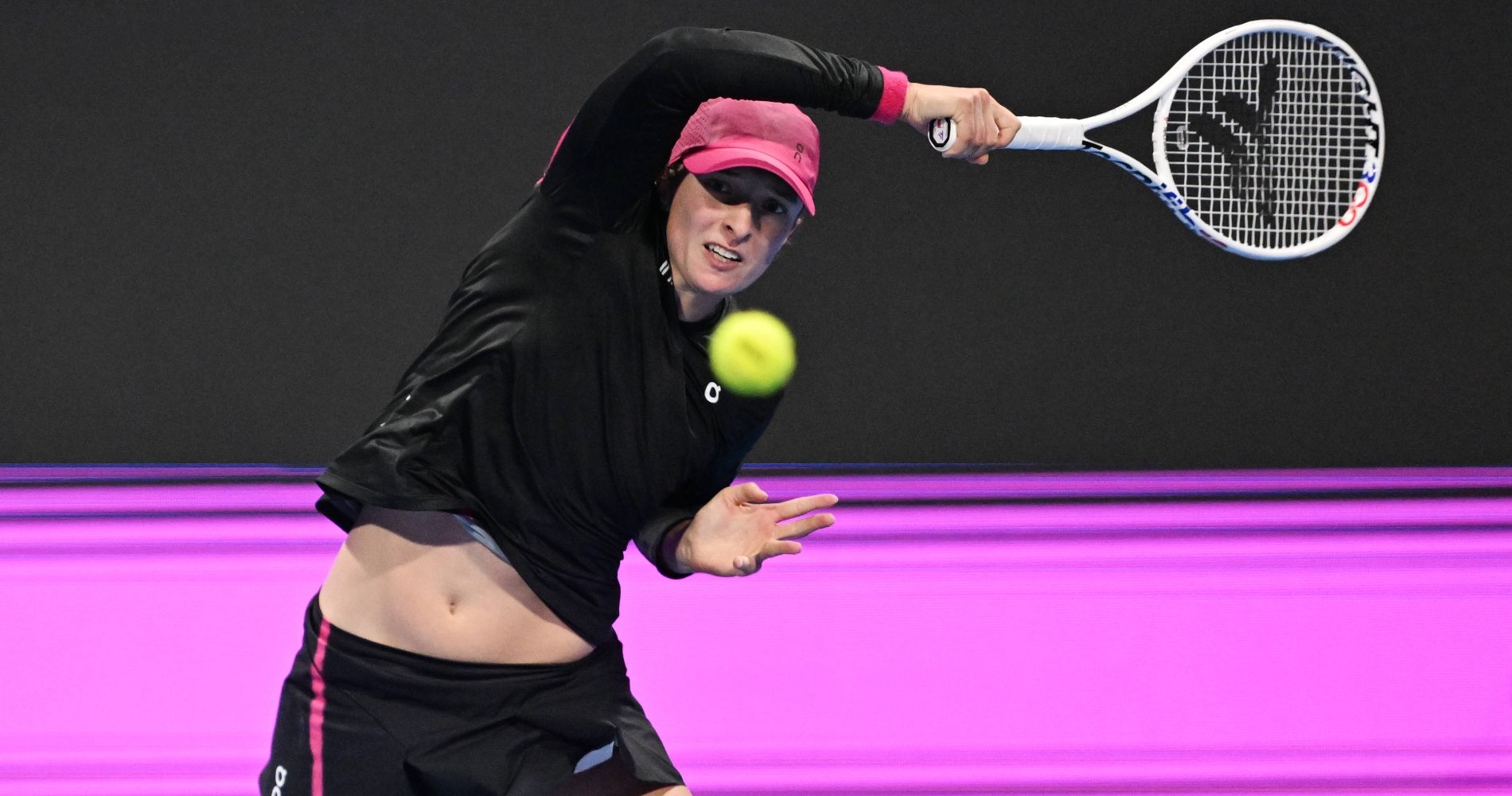 Dubai Open Swiatek moves into last 16, takes on Svitolina next