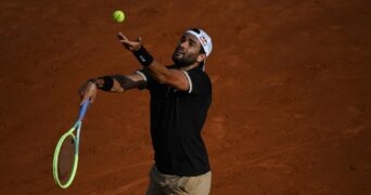 Matteo Berrettini clay