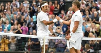 Roger Federer (SUI) vs Marcus Willis (GB)