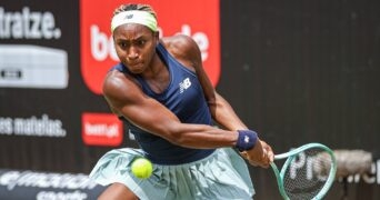 Coco Gauff backhand