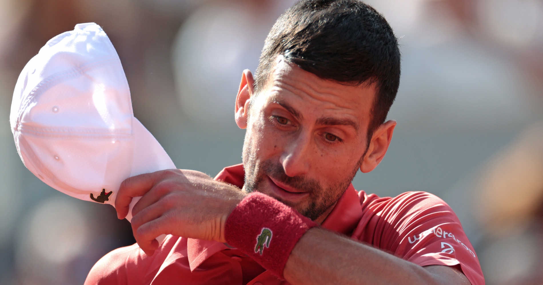 Djokovic comes back to beat Cerundolo