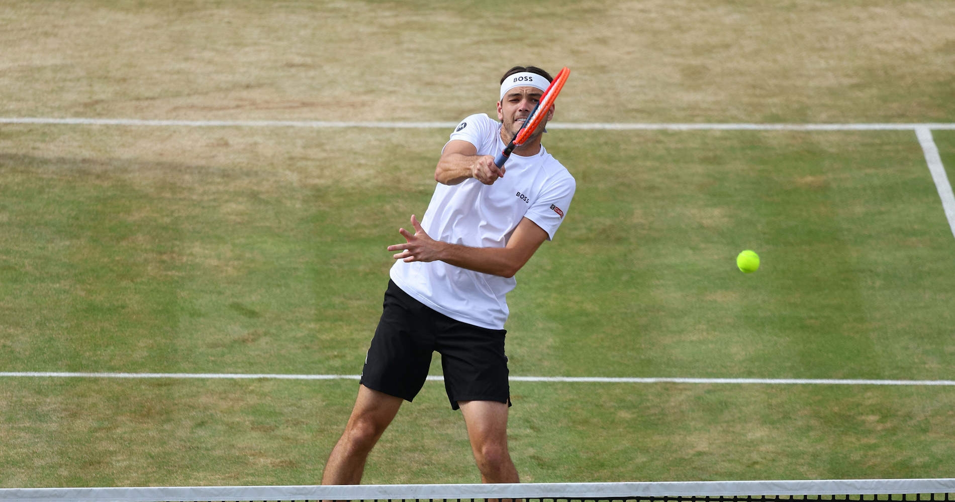 Eastbourne Open: Top seed Fritz makes quarter-finals