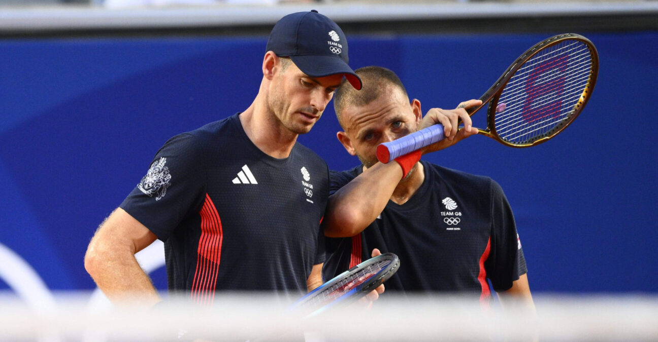 PARIS, FRANCE - JULY 30 : Evans / Murray (GBR) against Gille / Vliegen (BEL) in a tennis men's doubles second round game during the XXXIII Paris 2024 Summer Olympic Games on July 30, 2024 in Paris, France, 30/07/2024 ( JO2024 : Jeux olympiques 2024 - Paris 2024 - Paris - 30/07/2024 || 294290_0746 @gregoryvg_photography 2024 BOIC COIB ete FRANCE FRANKRIJK game games Gregory Van Gansen jeux jo olympic OLYMPICS olympiques olympische OS PARIJS paris paris2024 spelen sport Summer ZOMER