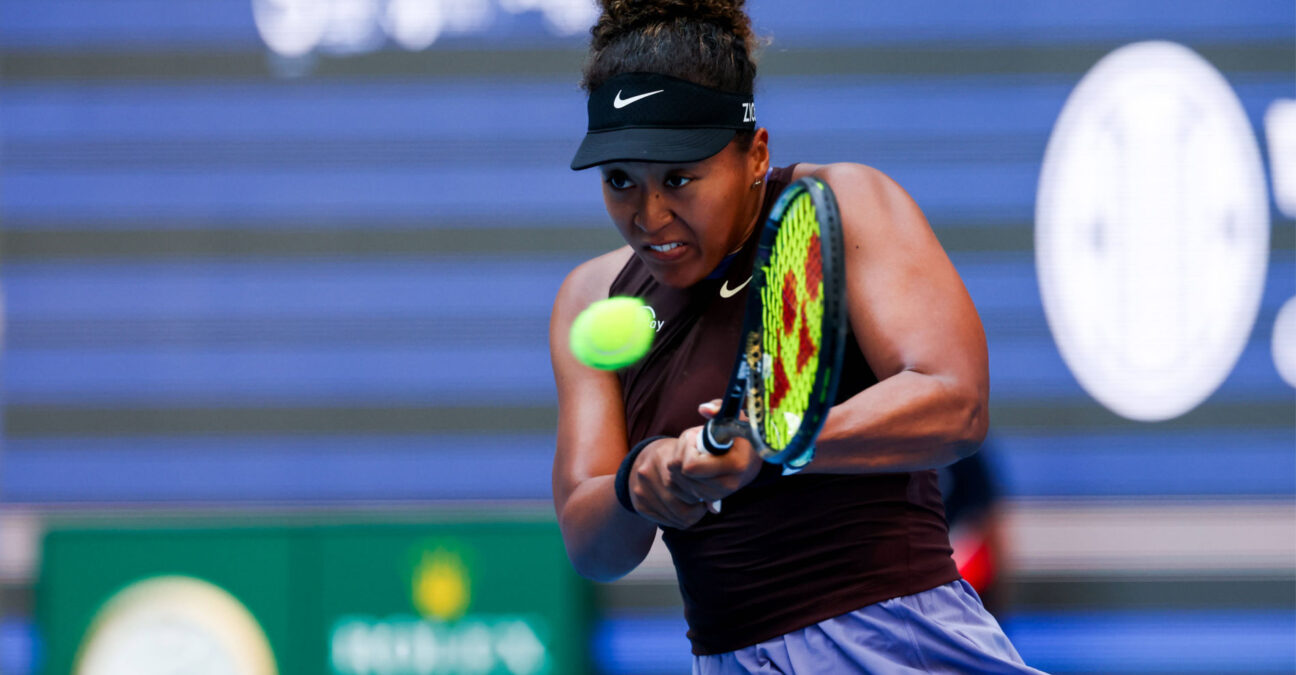 BEIJING, CHINA - SEPTEMBER 25: Naomi Osaka of Japan competes in the Women s Singles Round of 128 match against Lucia Bronzetti of Italy on day three of 2024 China Open at National Tennis Center on September 25, 2024 in Beijing, China. PUBLICATIONxNOTxINxCHN 111520245672 || 297500_0028 2024 athlete beijing CHINA CHINE COMPETITION EVENT MEHRSPORT open PEKIN premiumd quer RACE Singles sport sports tennis Tournament Women x0x