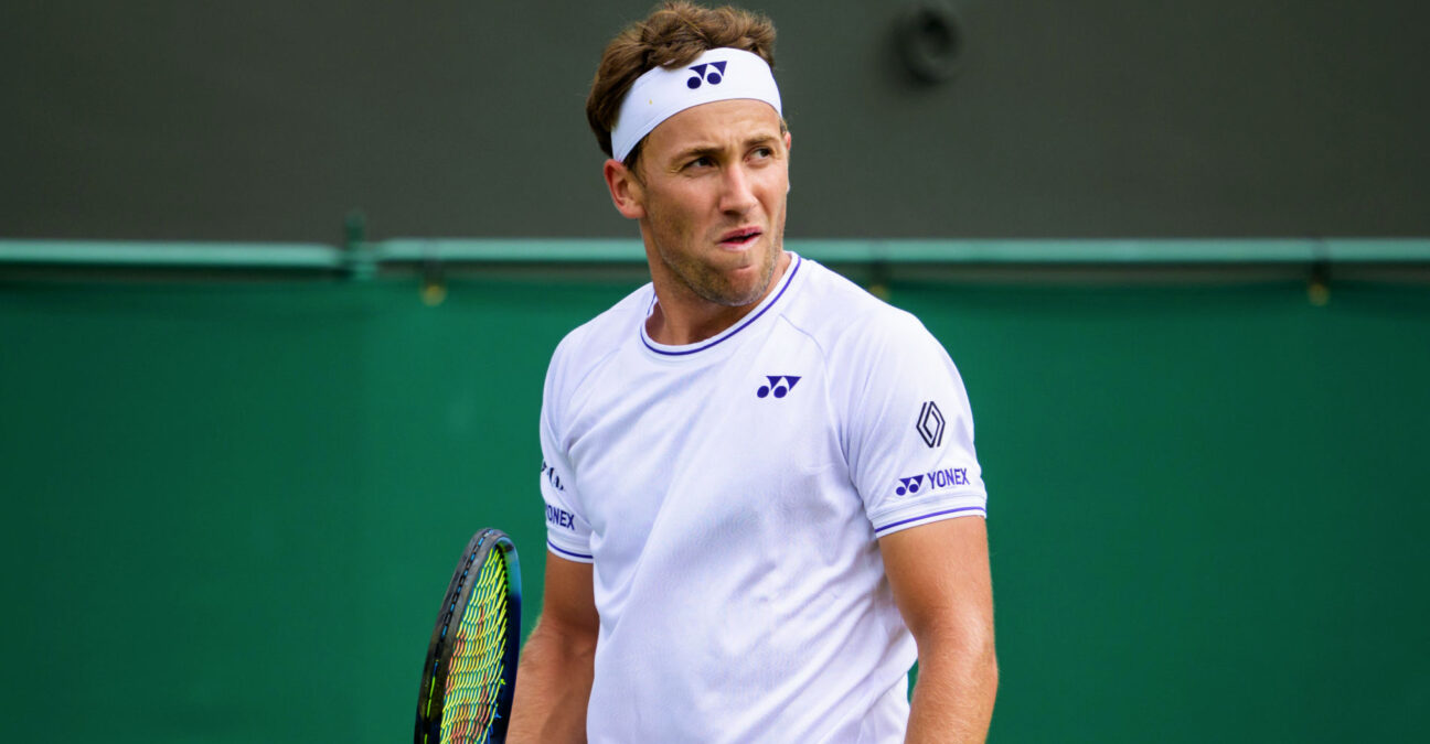 July 3, 2024, London, United Kingdom: 240703 Casper Ruud of Norway competes in a second round singles match during day 3 of Wimbledon on July 3, 2024 in London. || 292964_0018 PRESS zagency zlast24 zselect zsports Zuma ZUMAPRESS.com zworld