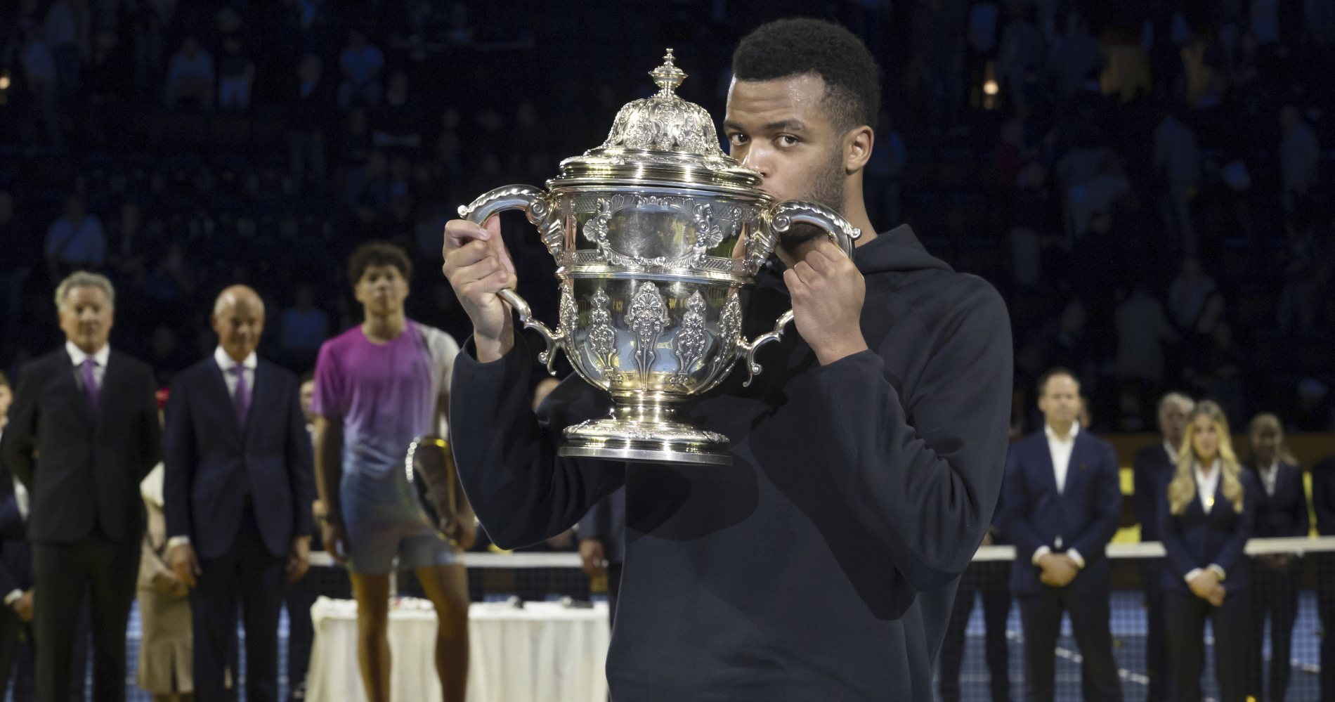 Giovanni Mpetshi Perricard wins 2024 Swiss Indoors title in Basel