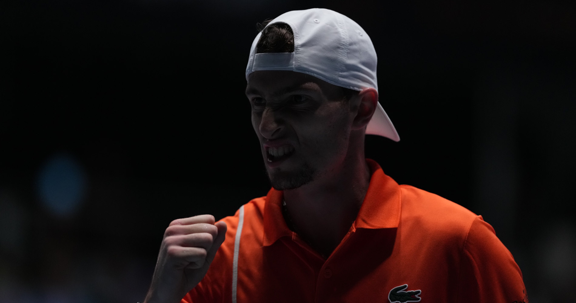 Humbert “The Commander” edges Shapovalov on day one of UTS Frankfurt